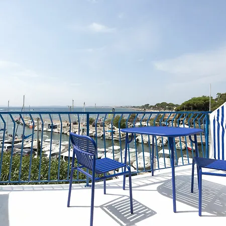 Hotel La Reine Jane